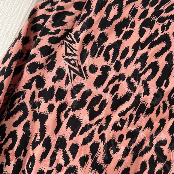 Zadig & Voltaire Tink Squeleton Leopard
Logo Silk Shirt Blouse - Picture 10 of 14